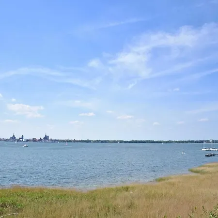 Anne Mit Sonnenterra * Altefähr